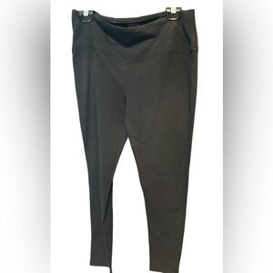 Athena Marie petite pull on stretchy pants. Women’s PXL. Black pants.